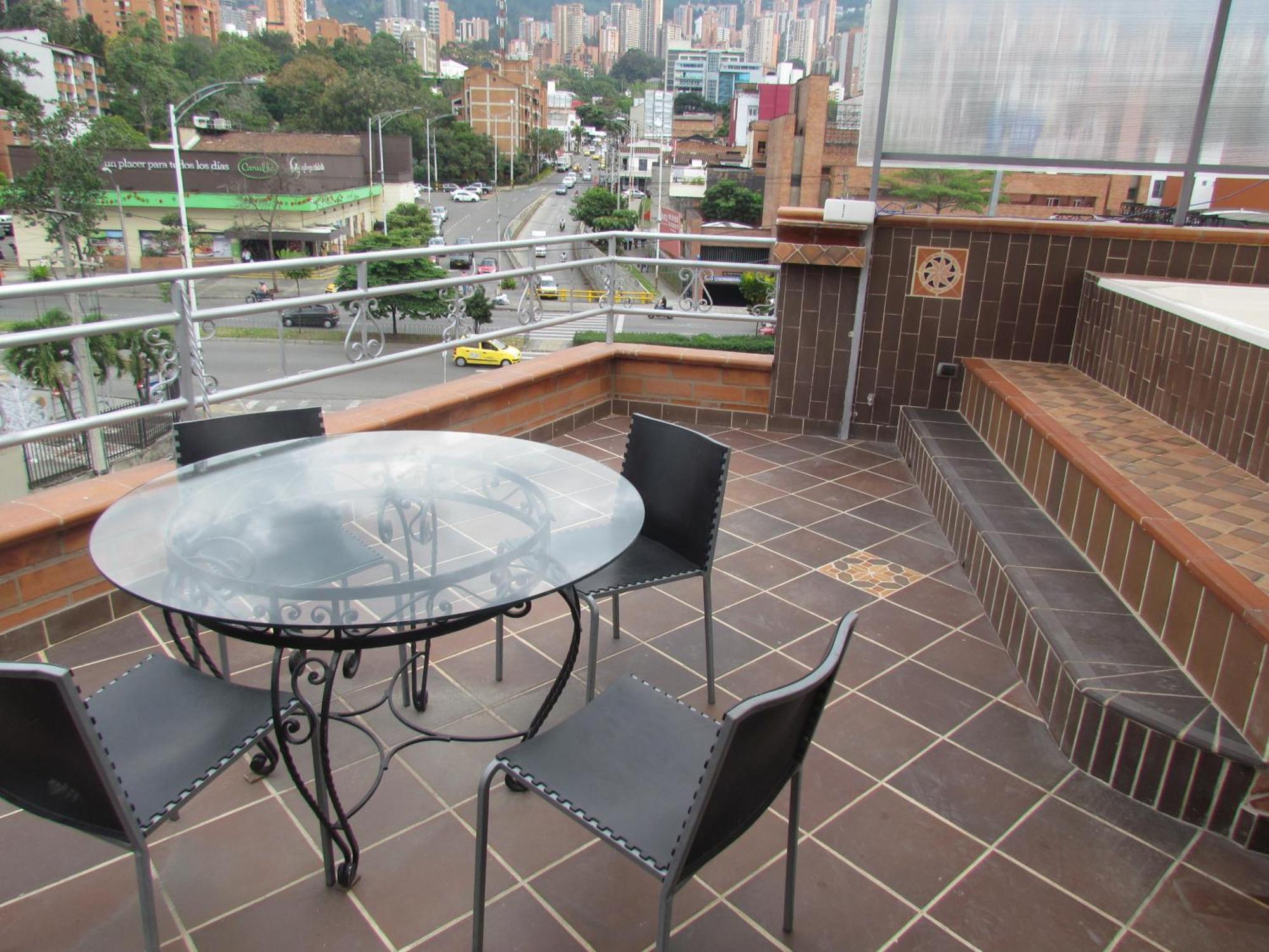 Calle 10 Suites Medellin Exterior photo