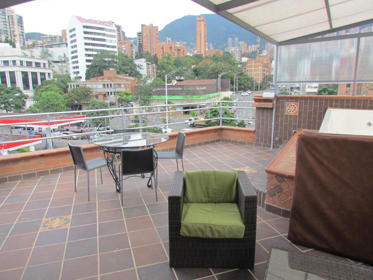 Calle 10 Suites Medellin Exterior photo